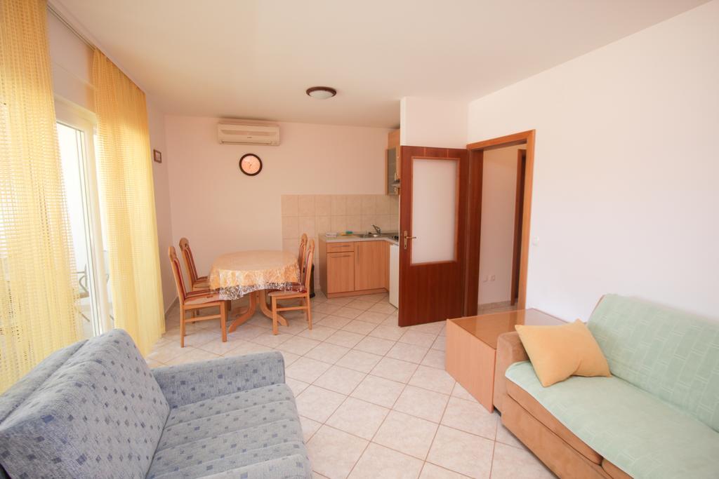Apartments Spirito Rogoznica  Eksteriør billede
